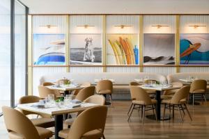 Hilton Los Angeles-Culver City, CA的休息区