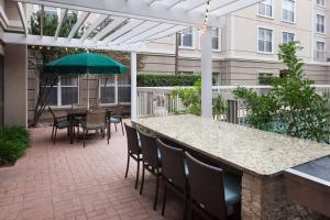 Patio nebo venkovní prostory v ubytování Homewood Suites by Hilton Austin NW near The Domain