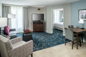 Posezení v ubytování Homewood Suites by Hilton Austin NW near The Domain