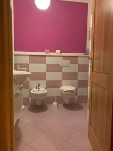 Ένα μπάνιο στο Dall’Artemio - appartamento a Sillico