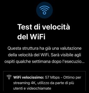 une capture d'écran avec un fichier texte avec un symbole Wi-Fi dans l'établissement CASA DEL LAGO, à Omegna