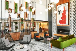 Canopy By Hilton Tempe Downtown的休息区