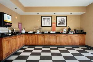 Kaffi- og teaðstaða á Hampton Inn Phoenix-Chandler
