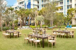 Zahrada ubytování Hilton Garden Inn Key West / The Keys Collection