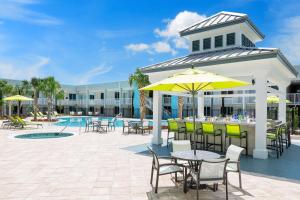 Bazén v ubytování Hilton Garden Inn Key West / The Keys Collection nebo v jeho okolí