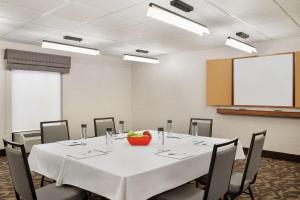 Konferenční prostory v ubytování Hampton Inn Sedona + 25 fotografií