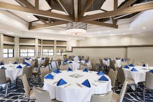 Εστιατόριο ή άλλο μέρος για φαγητό στο Delta Hotels by Marriott Phoenix Mesa