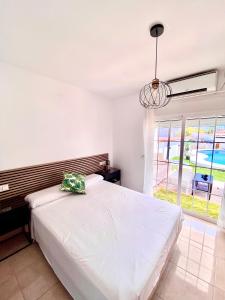 Postel nebo postele na pokoji v ubytování Villa Maria by Albir Proper Properties