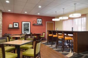 Restaurace v ubytování Hampton Inn Lehighton - Jim Thorpe
