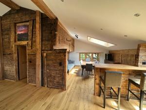 Kuchyň nebo kuchyňský kout v ubytování Chalet Brünig