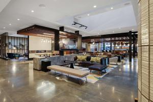 Canopy By Hilton Memphis Downtown的休息区
