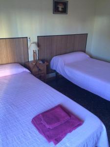 Postel nebo postele na pokoji v ubytování Hostal L'Escaleta