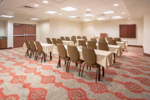 Konferenční prostory v ubytování Homewood Suites by Hilton Phoenix-Avondale + 16 fotografií