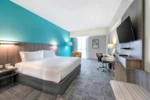 Postel nebo postele na pokoji v ubytování Holiday Inn - Lima Airport by IHG