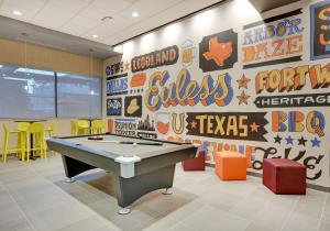 Sala de jocs de Tru By Hilton Euless Dfw West, Tx