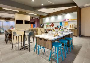 Cuina o zona de cuina de Tru By Hilton Euless Dfw West, Tx