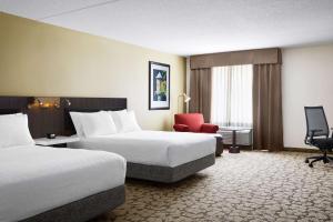 Postel nebo postele na pokoji v ubytování Hilton Garden Inn Providence Airport/Warwick