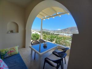 En generel udsigt til bjerge eller udsigt til bjerge taget fra feriehuset