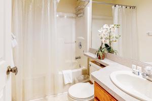 Bilik mandi di Maple Manor +25 gambar