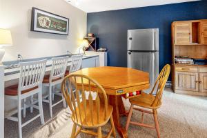 Dapur atau dapur kecil di Maple Manor
