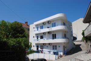 Gallery image of Studios Adriatic in Herceg-Novi