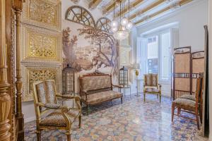 Posezení v ubytování El Petit Palauet + 37 fotografií