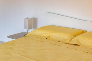 Postel nebo postele na pokoji v ubytování Chiaro di Luna Guest House