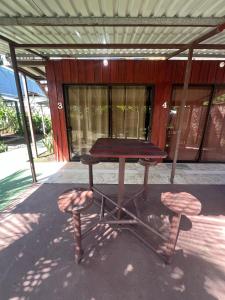 Popločano dvorište ili prostor na otvorenom u objektu Tortuguero Hill Rooms