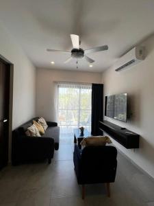 TV a/nebo společenská místnost v ubytování RelaxConect-Freeparking-FastWIFI