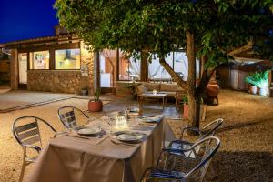 Un restaurant sau alt loc unde se poate mânca la Apartamento rural Sé de un lugar