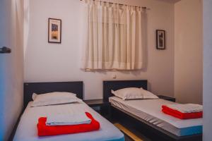 Posteľ alebo postele v izbe v ubytovaní Holiday house with a parking space Orebic, Peljesac - 9482