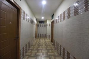 Φωτογραφία από το άλμπουμ του JKS DELUXE LODGE σε Udaiyārpālaiyam