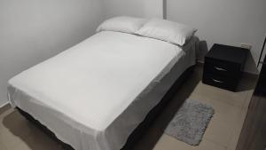 Postel nebo postele na pokoji v ubytování Apto los Almendros