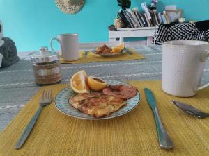 Cibo presso la stanza in casa privata o nelle vicinanze