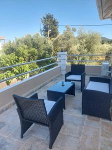 Photo de la galerie de l'établissement Villa Morris, à Nydri 26 autres photos