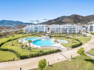 Bassein majutusasutuses Ático De Lujo Con Jacuzzi En Higuerón West või selle lähedal