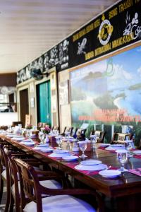 En restaurang eller annat matställe på Grand Buana Lestari Hotel