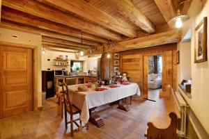 Fotografie z fotogalerie ubytování Chalet 1175 v destinaci Arvier + 23 fotografií