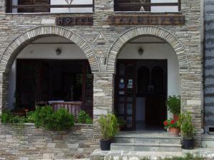 Gallery image of Hotel Hellinikon in Ouranoupoli