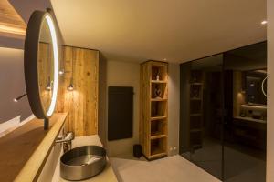 Koupelna v ubytování Hotel Bellerive + 37 fotografií