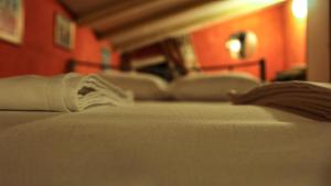 Posteľ alebo postele v izbe v ubytovaní Iakinthi Apartment