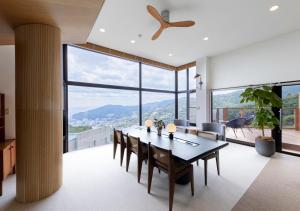 Φωτογραφία από το άλμπουμ του GLAMPETIT HORIZON σε Atami