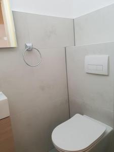 Ένα μπάνιο στο Ferienwohnung an der Saline +7 φωτογραφίες