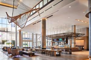 A restaurant or other place to eat at Sheraton Phoenix Downtown