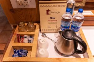 Coffee and tea making facilities at THE CONIFER