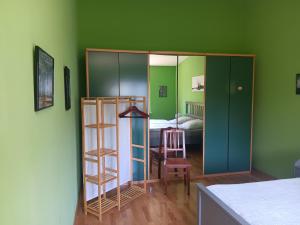 Postel nebo postele na pokoji v ubytování Ferienwohnung Mattheiser Weiher