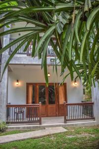 Gallery image of Lawrence Villa in Weligama