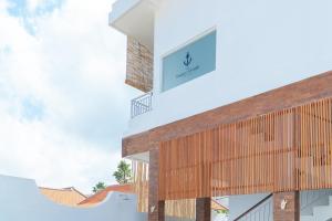 Balkón nebo terasa v ubytování The Jangkar Canggu Guesthouse & Villa