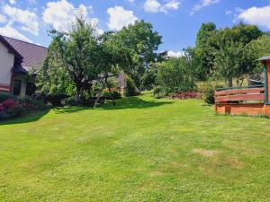Taman di luar Agroturystyka Jelenia