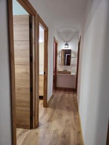 Afbeelding uit fotogalerij van Apartamento El olivo in Empuriabrava